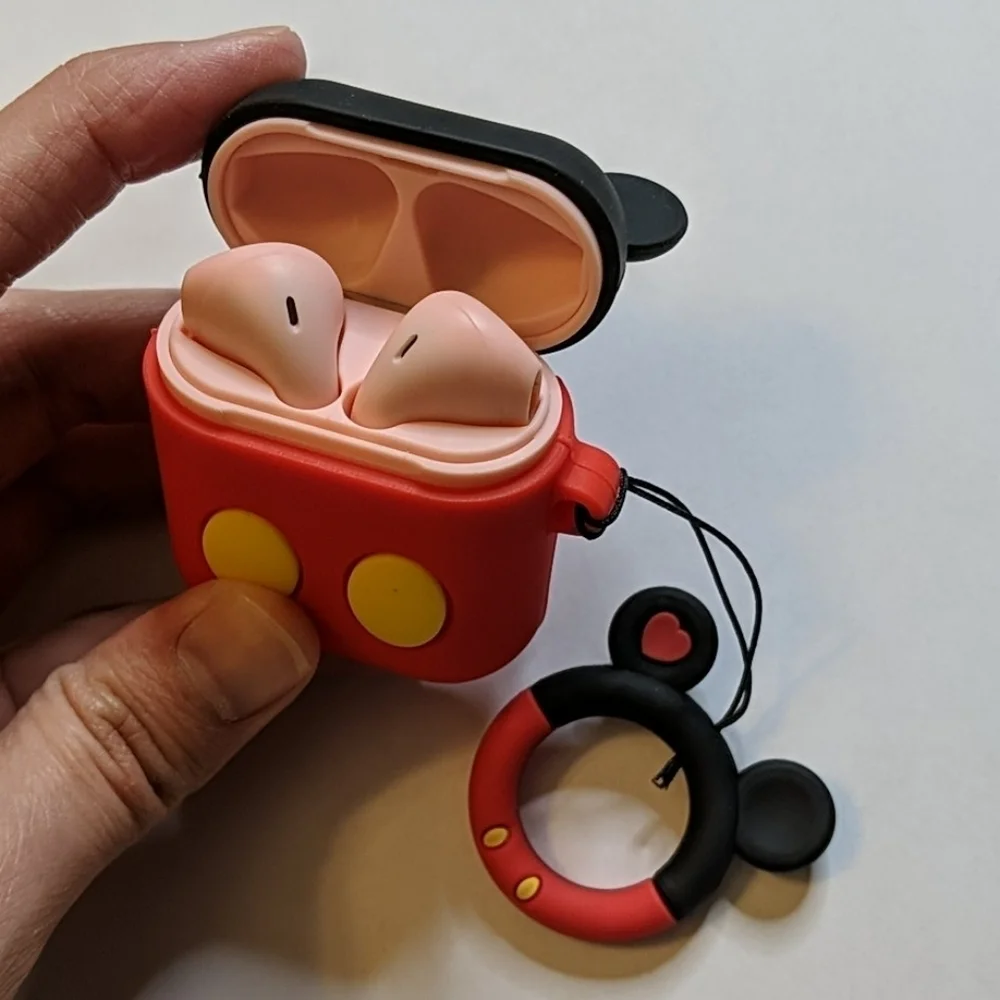 Mickey mouse silicone airpods case